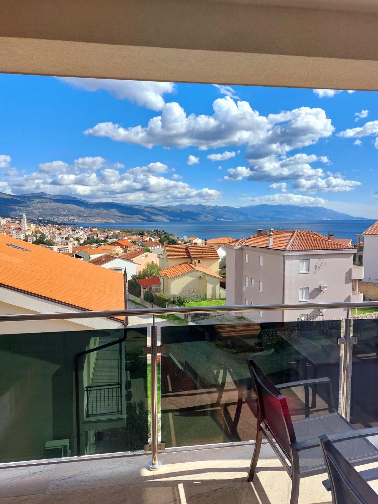 Apartmani Ivana Novi Novi Vinodolski Esterno foto