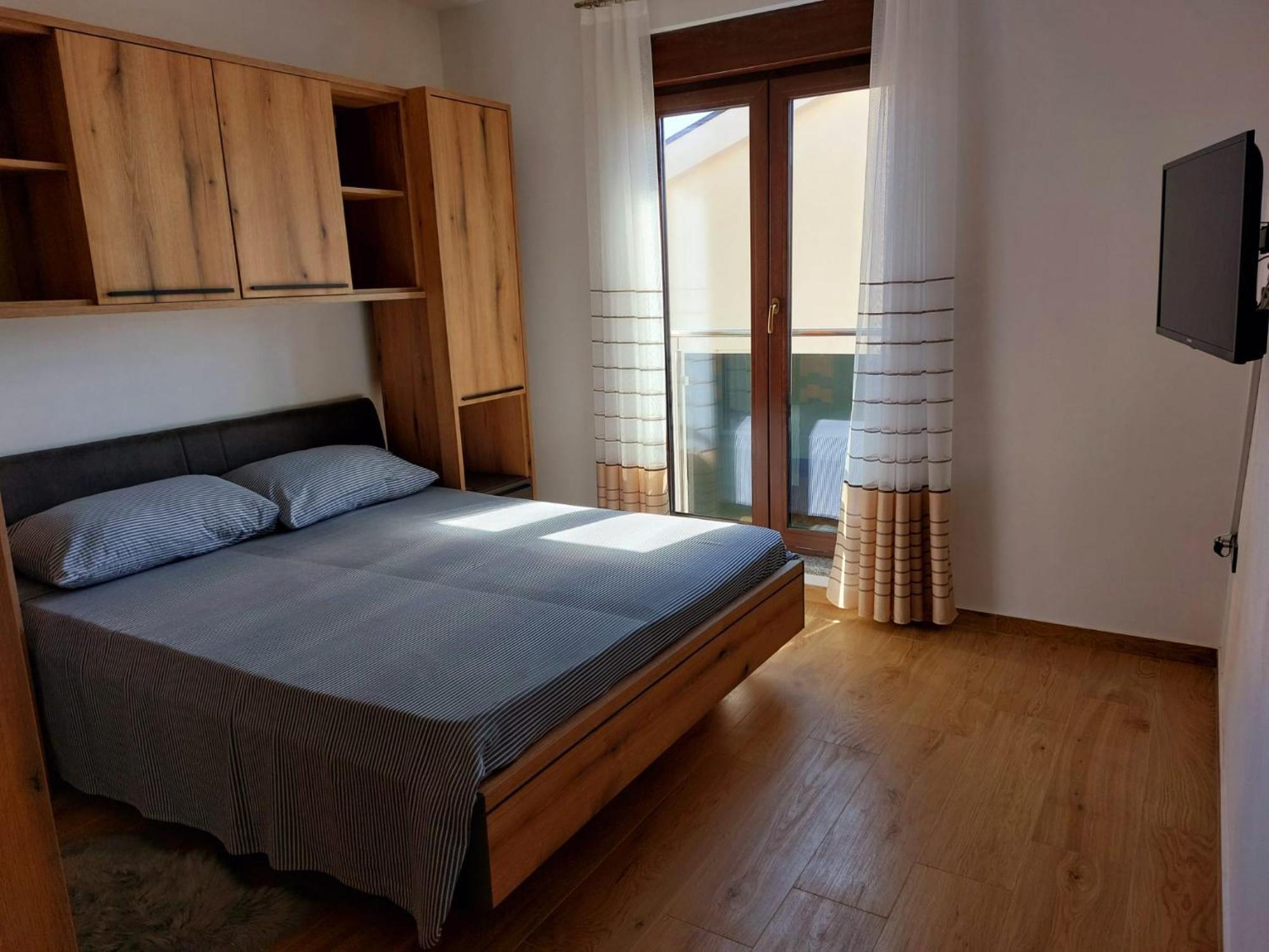 Apartmani Ivana Novi Novi Vinodolski Esterno foto