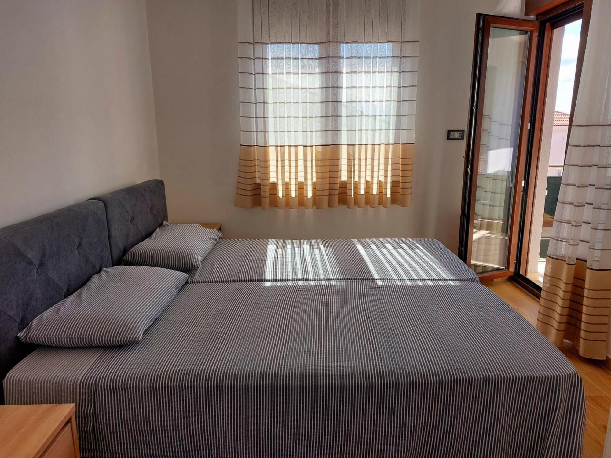 Apartmani Ivana Novi Novi Vinodolski Esterno foto